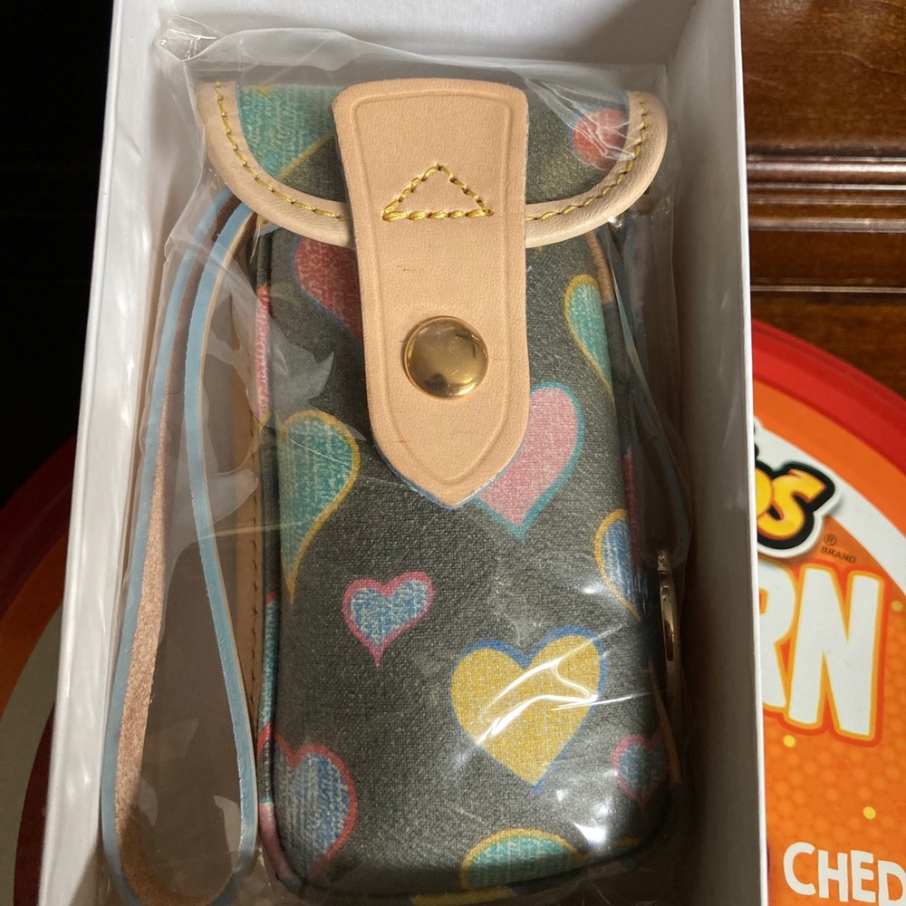 Dooney & Bourke black cell phone wristlet